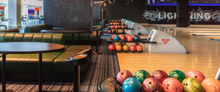 Choosing the Right Bowling Ball for Your Style