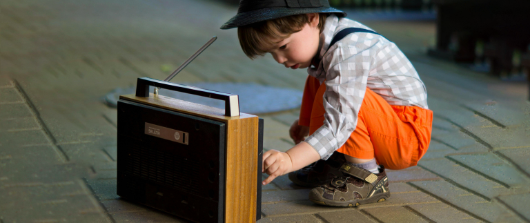 How to use music for podcasts: A practical guide