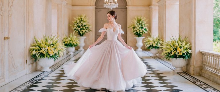 Find the Perfect Type of Wedding Dresses for You