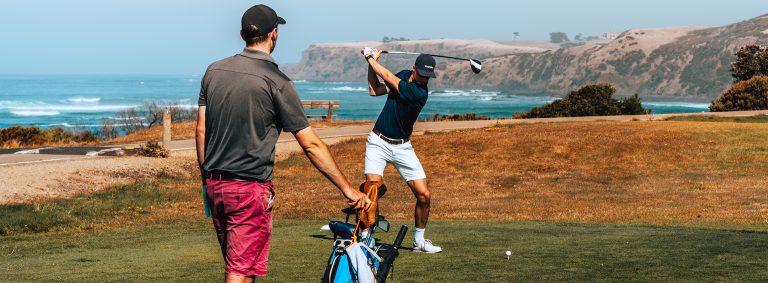 Technique For a Proper Golf Swing