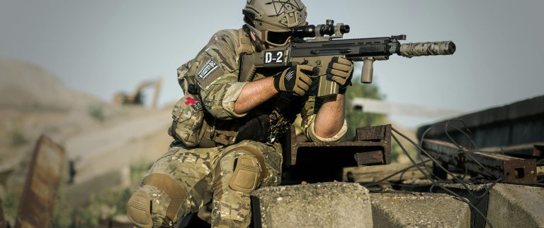 How people and robots team up on your Arma order