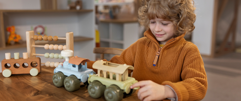 Must have toys to carry with you to the seaside