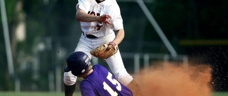 Baseball world celebrates national sport