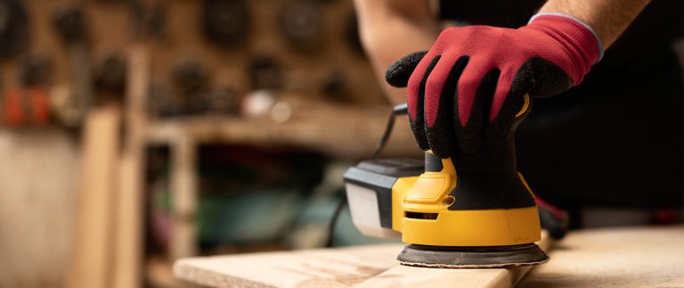 Choosing the perfect wood: a guide to ideal furniture